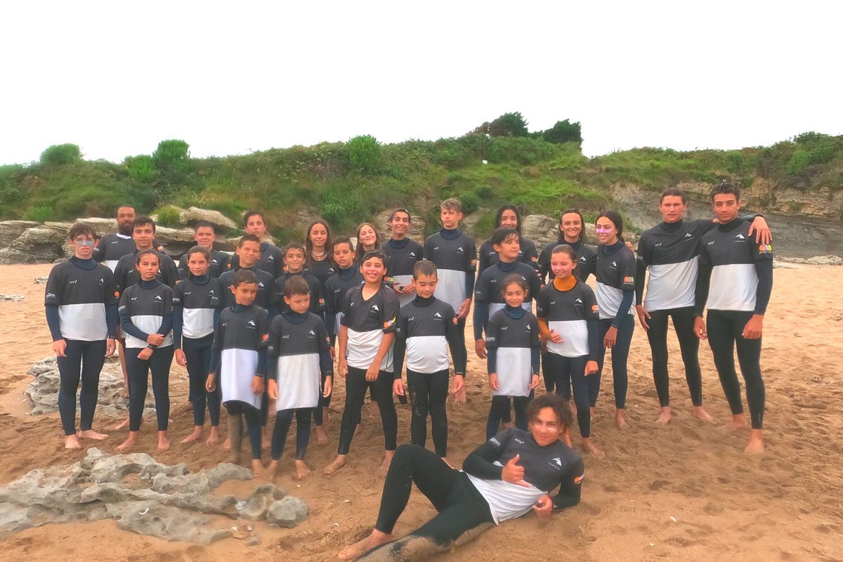 Campus de Surf para Niños en Cantabria