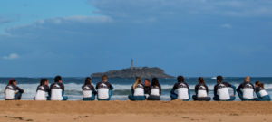 Lee más sobre el artículo Cambia tu vida en el surfcamp en Cantabria