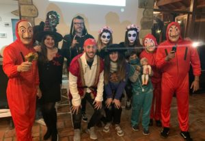 Lee más sobre el artículo Halloween 2020 en La Wave Surf House & School